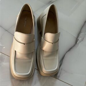 Vagabond Dorah Loafer Size 9/ 40